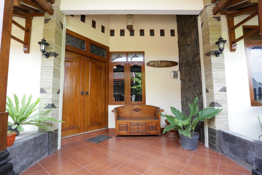 Griya Kedasih Guesthouse Yogyakarta Luaran gambar
